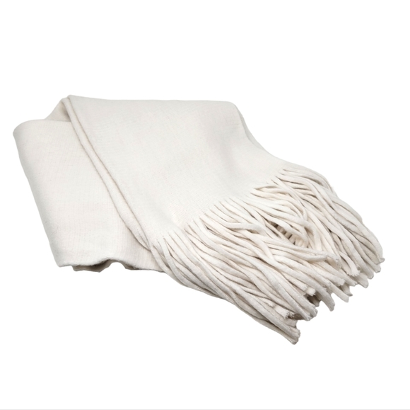 Anthropologie | Mimi Fringed Wrap Scarf Ivory White NWT - Picture 3 of 8